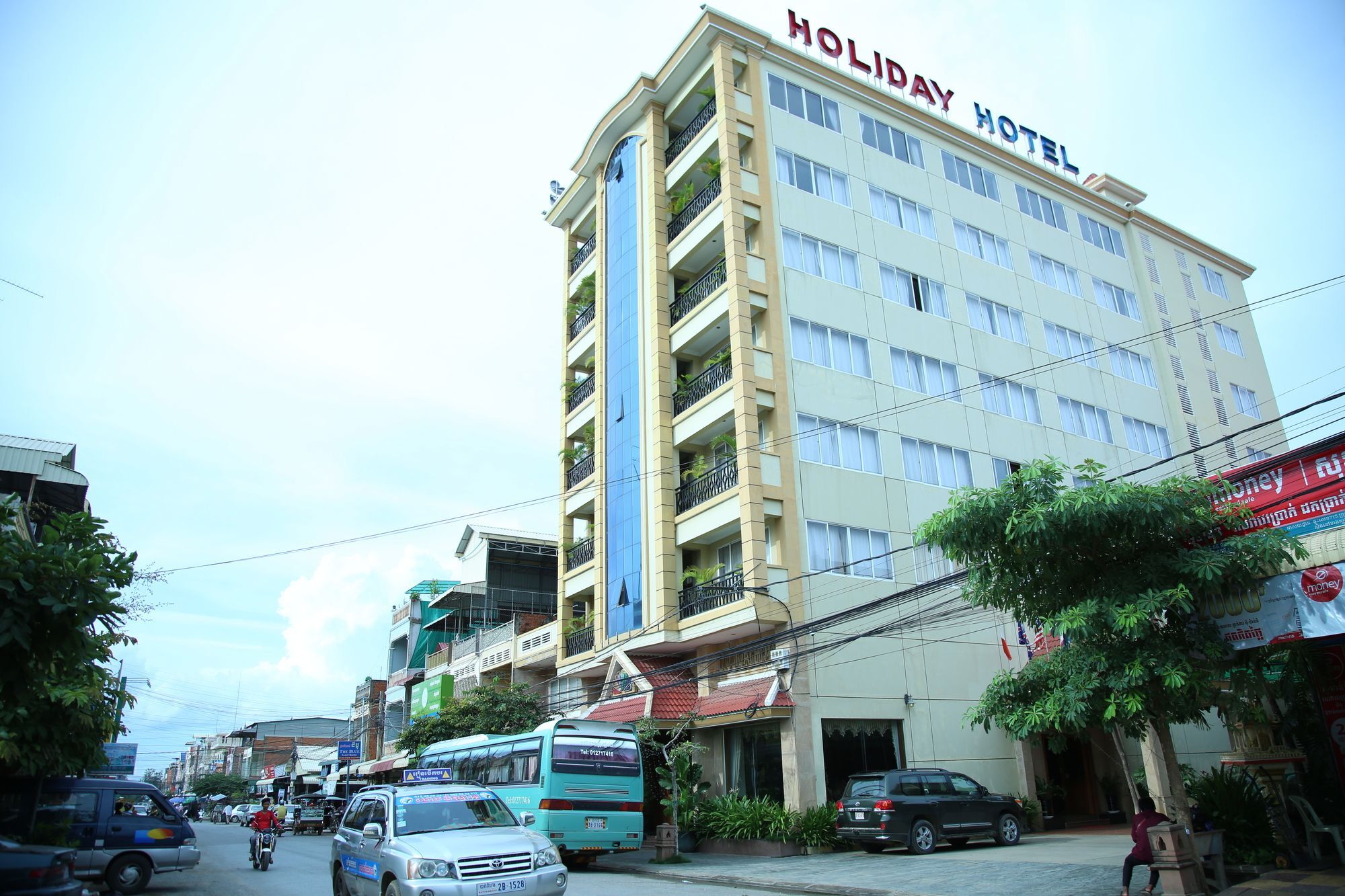 Holiday Hotel Battambang Exterior photo
